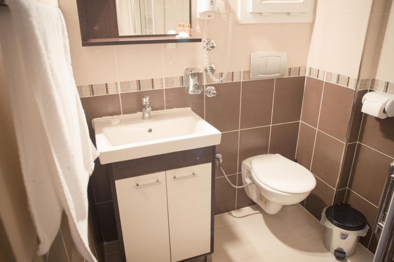 Yayla Hotel İzmir Rom bilde